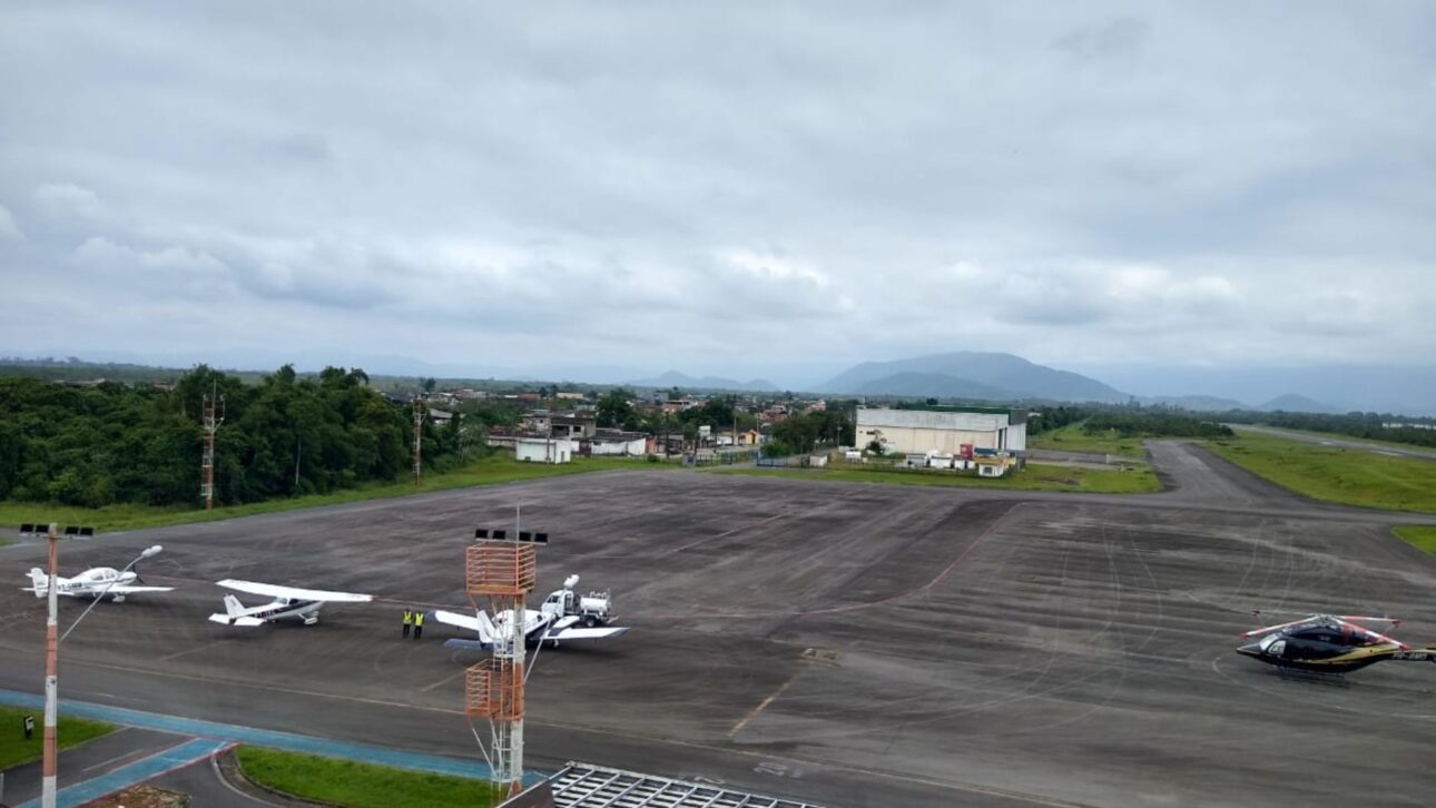 El aeropuerto de Itanhaém pierde movimiento tras la decisión de Petrobras y opera muy por debajo de la capacidad, a pesar de la estructura moderna.