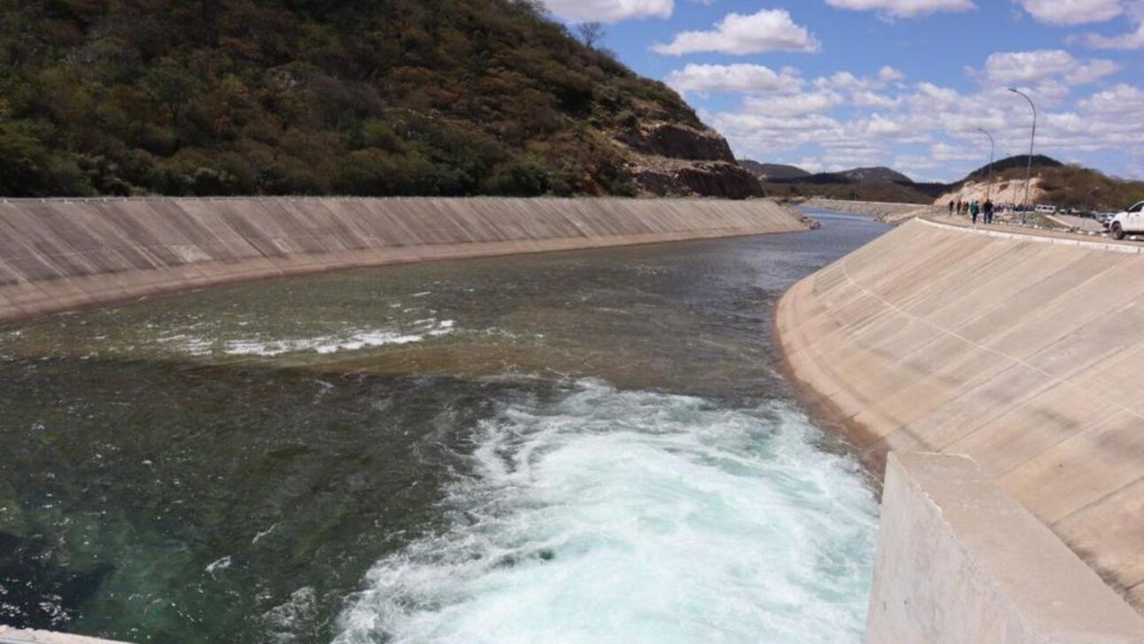Obra monumental en Ceará promete llevar agua del São Francisco al semiárido con canal de 34 km y tecnología de punta.