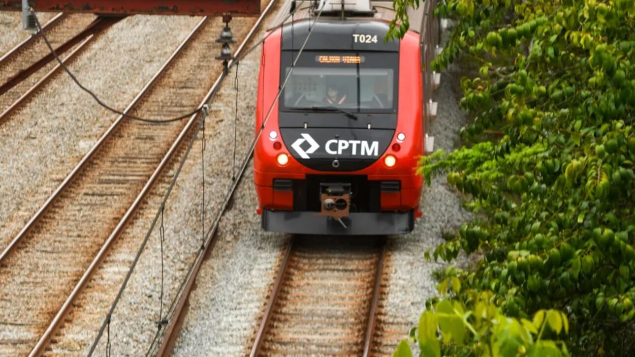 Nuevo tren Santos–Cajati va reactivar ferrovia en el Vale do Ribeira, reducir el tiempo de viaje e integrar turismo y economía regional.