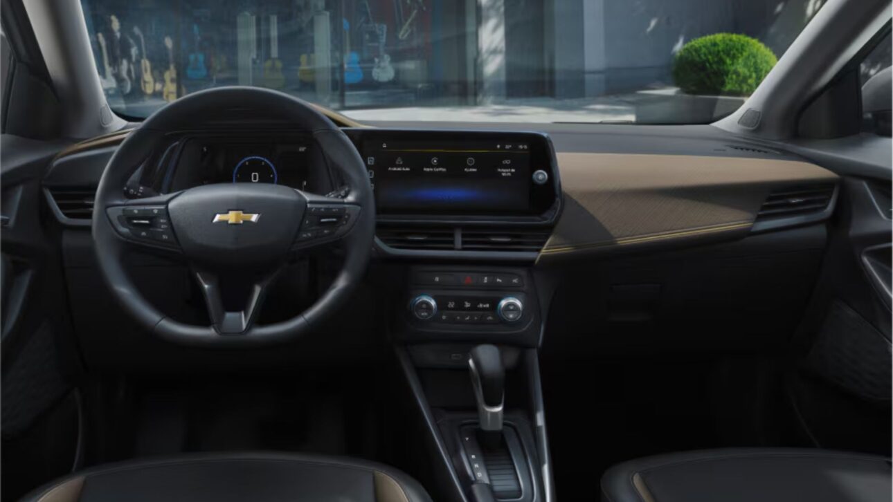 Chevrolet Tracker 2026 Gana Motor 1.0 Turbo de 115,5 cv, Nueva Central de 11" y Correa Reforzada, con Foco en Eficiencia y Confort.