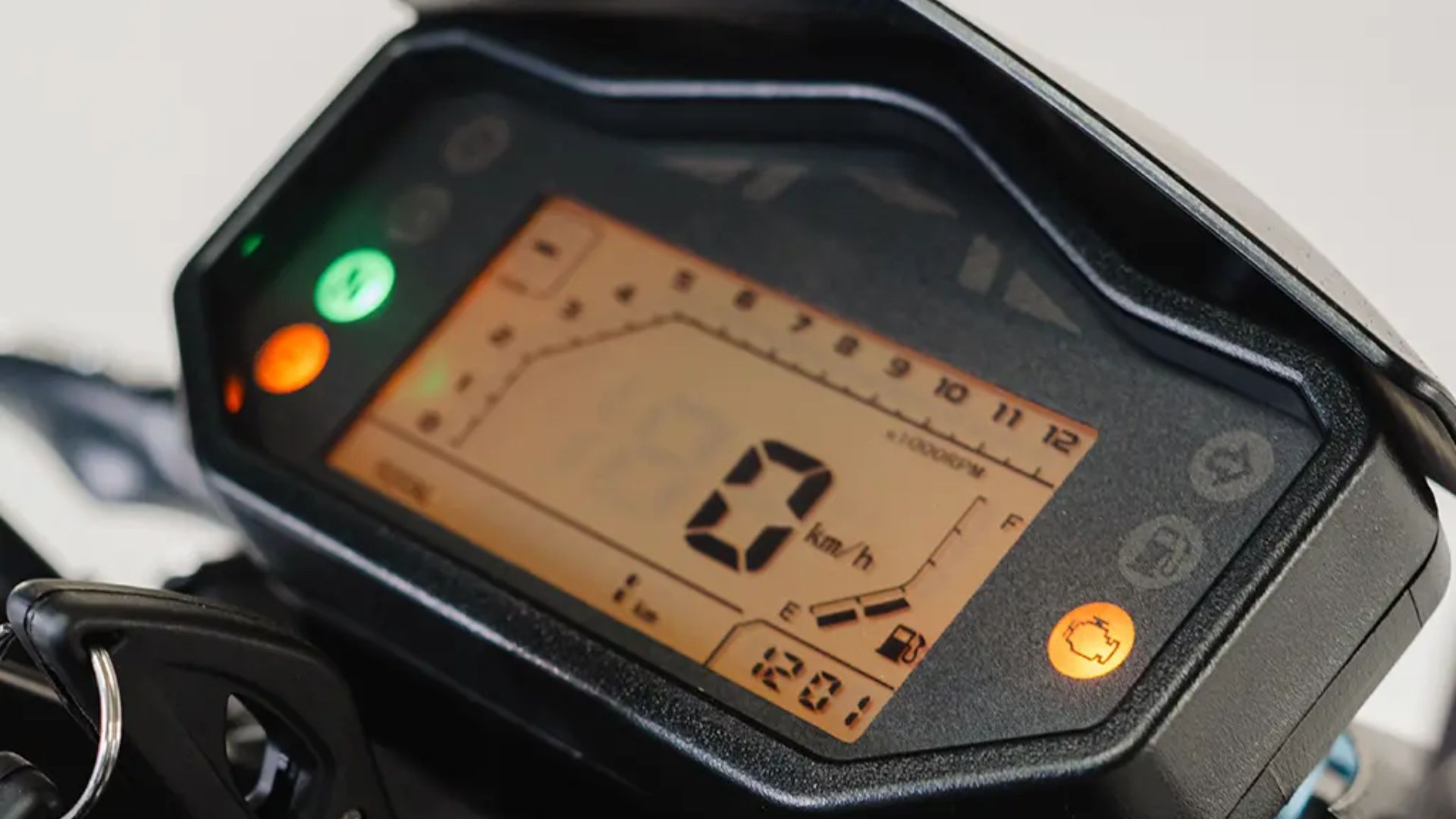 Shineray lança a SBM 150 com 500 km de autonomia, motor de 12,34 cv, freio ABS e preço competitivo de R$ 16.290.