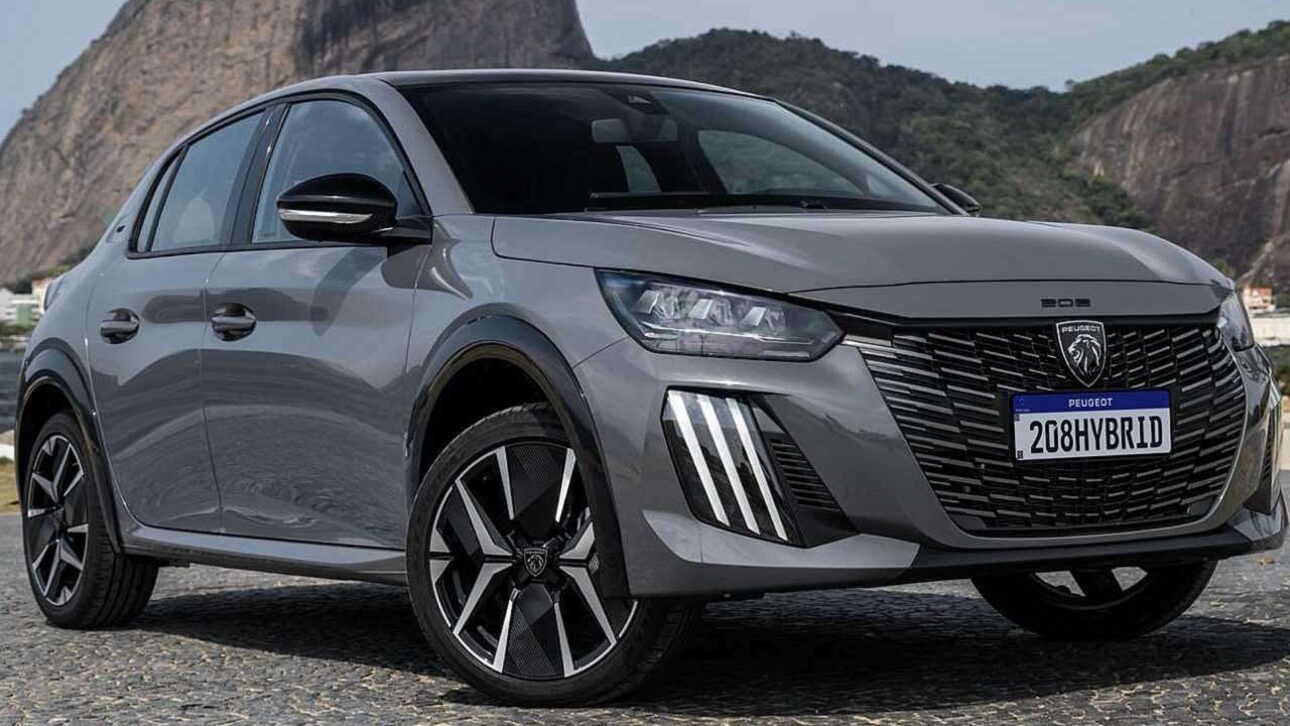Nuevo Peugeot 208 2026 estrena con cambio CVT, versión híbrida ligera, motor 1.0 turbo y consumo de hasta 13 km/l. Consulta detalles.