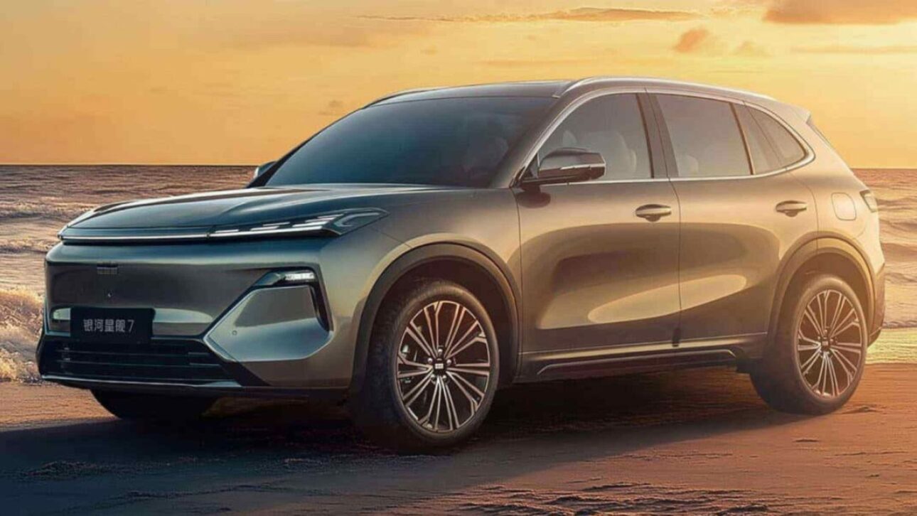 Geely Lanza El SUV Híbrido Starship 7 En Brasil Con 1.420 Km De Autonomía, 528 Litros De Maletero Y Rival Directo De BYD Song Plus.
