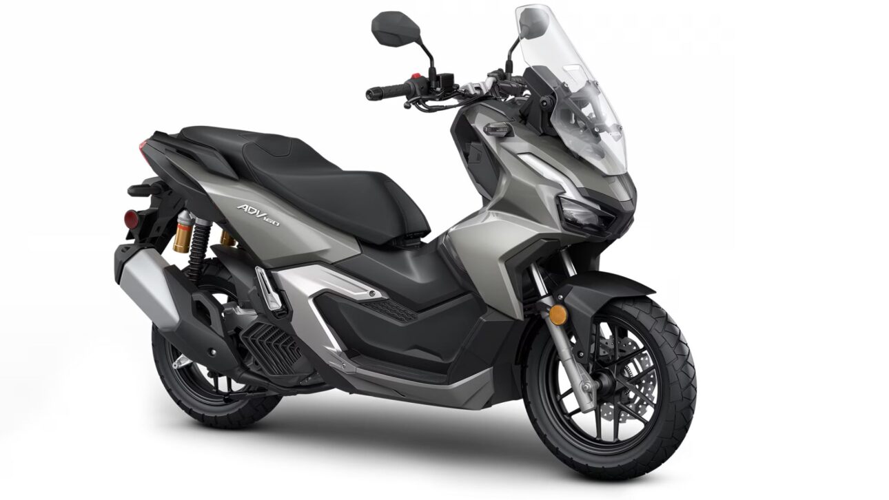 La Honda ADV 160 une confort y tecnología en un scooter aventurero de 156,9 cm³, con tablero digital, ABS y sistema idling stop. (Imagen: divulgação)