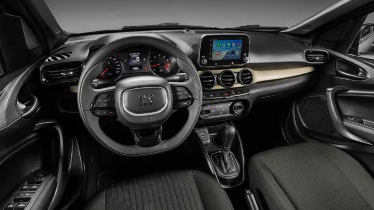 Conozca El Fiat Cronos Drive 1.3 Manual 2026: Maletero De 525 L, Motor De 107 Cv Y Consumo De Hasta 15,5 Km/l En Carretera.