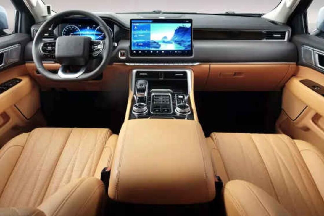 Tunland V9 de Foton combina tamaño de picape grande con comodidad urbana, tracción 4x4 y sistema híbrido ligero, pero precio alto y consumo limitan el atractivo