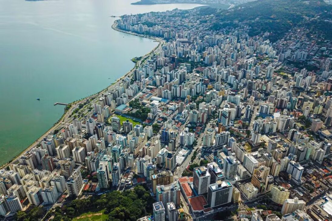 Cambio Histórico: Por Primera Vez São Paulo Pierde Habitantes Mientras Santa Catarina Atrae Más Migrantes, Impulsada Por Empleos Formales, Seguridad Y Calidad De Vida