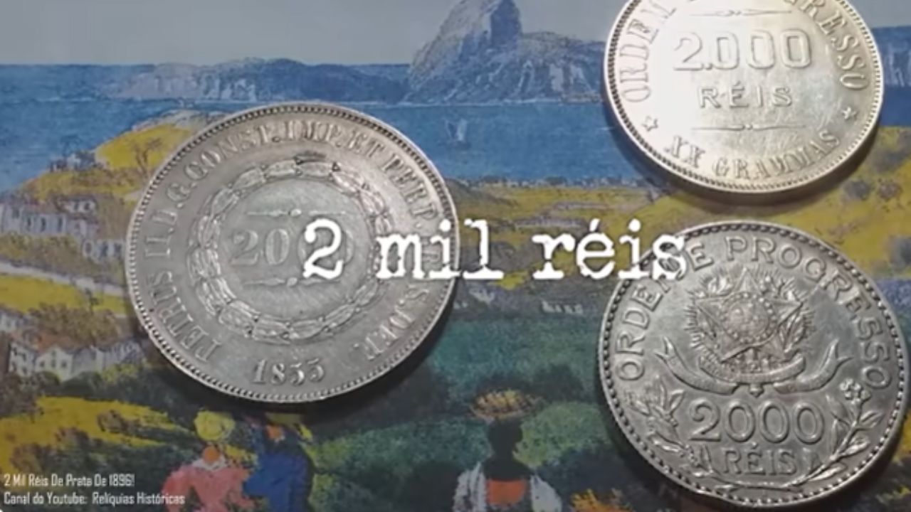 Vigente En El Brasil De Hace 100 Años, El Réis Era La Moneda De La Primera República, Cuyo Poder De Compra Era Tan Diferente Del Actual Que Una Única Gallina Llegaba A Costar Doscientos Réis.