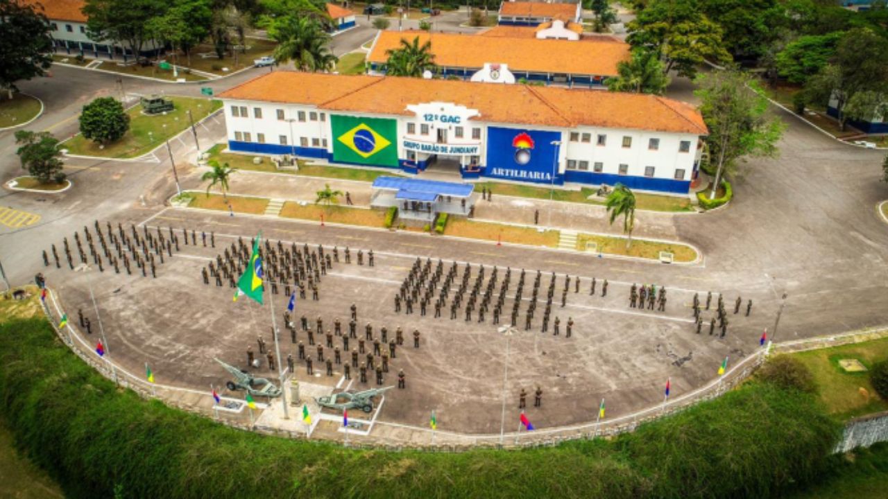 A cidade de Jundiaí, a cerca de 60 km da capital de São Paulo, foi escolhida como sede da futura base de defesa antiaérea do Exército, no âmbito do projeto de modernização militar.