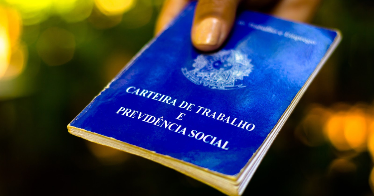 Ipea mide el efecto del Bolsa Familia de R$ 600 en la participación y formalización, detalla perfiles afectados y compara resultados de estudios.