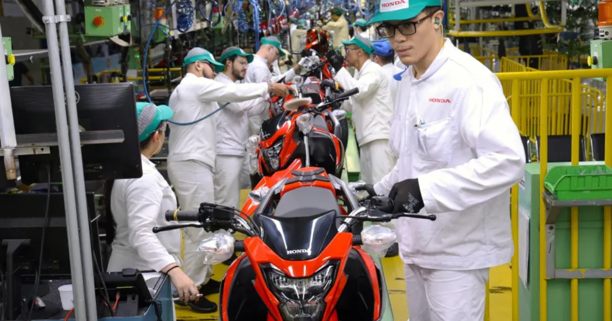 Honda invierte R$ 1,6 mil millones para ampliar fábrica en Manaus y producir 1,6 millón de motos por año, con nuevos modelos y alta tecnología. (Imagen: Divulgación)