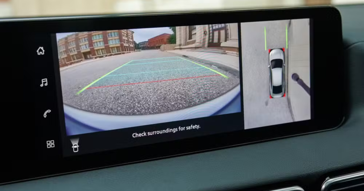  Nissan Sentra 2026 estrena con panel digital de 12,3", visual audaz y el mismo motor 2.0 de 151 cv. Consulta los detalles y si vale la espera (Foto: Divulgación/Nissan)