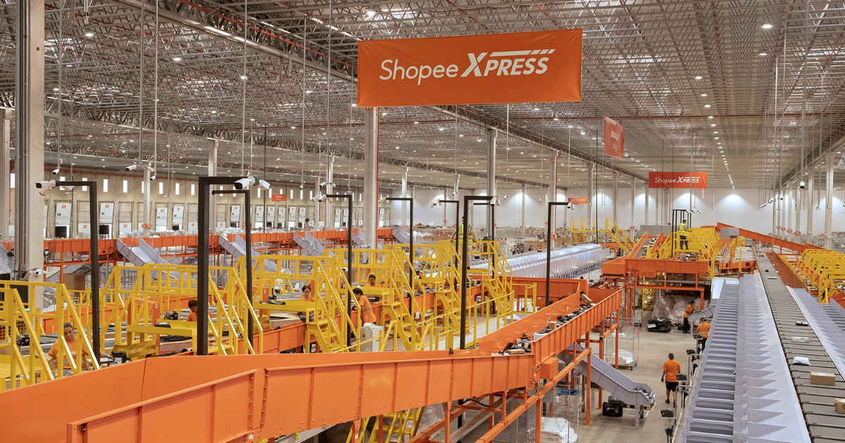 Shopee inaugura mega galpón en São Bernardo, amplía logística en Brasil y agudiza disputa con Mercado Livre y Amazon.
