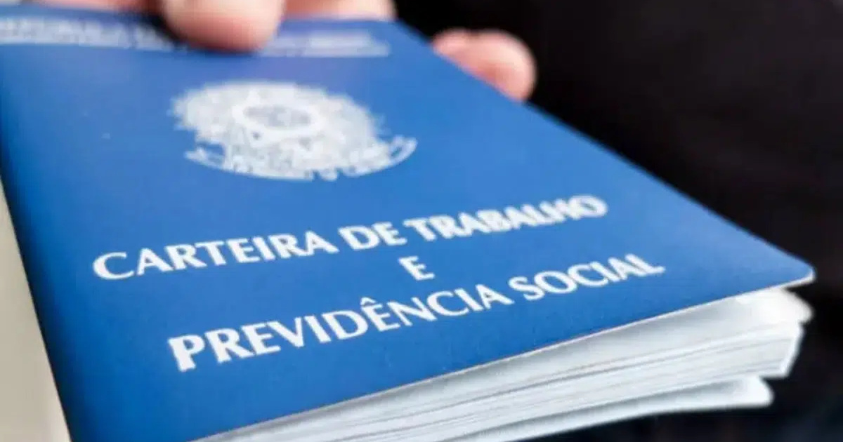 Instructor del Sesc es despedido días antes de las vacaciones y gana indemnización en el TST por violación de la buena fe y abuso de derecho.