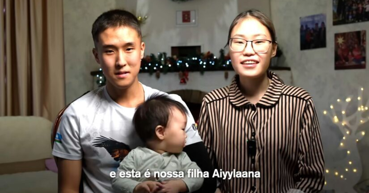 Familia Con 22 Hijos Vive En Oymyakon, La Aldea Más Fría De La Tierra, Enfrentando -62 °C Con Estrategias Únicas De Supervivencia. (Imagen: / Reproducción/Youtube)
