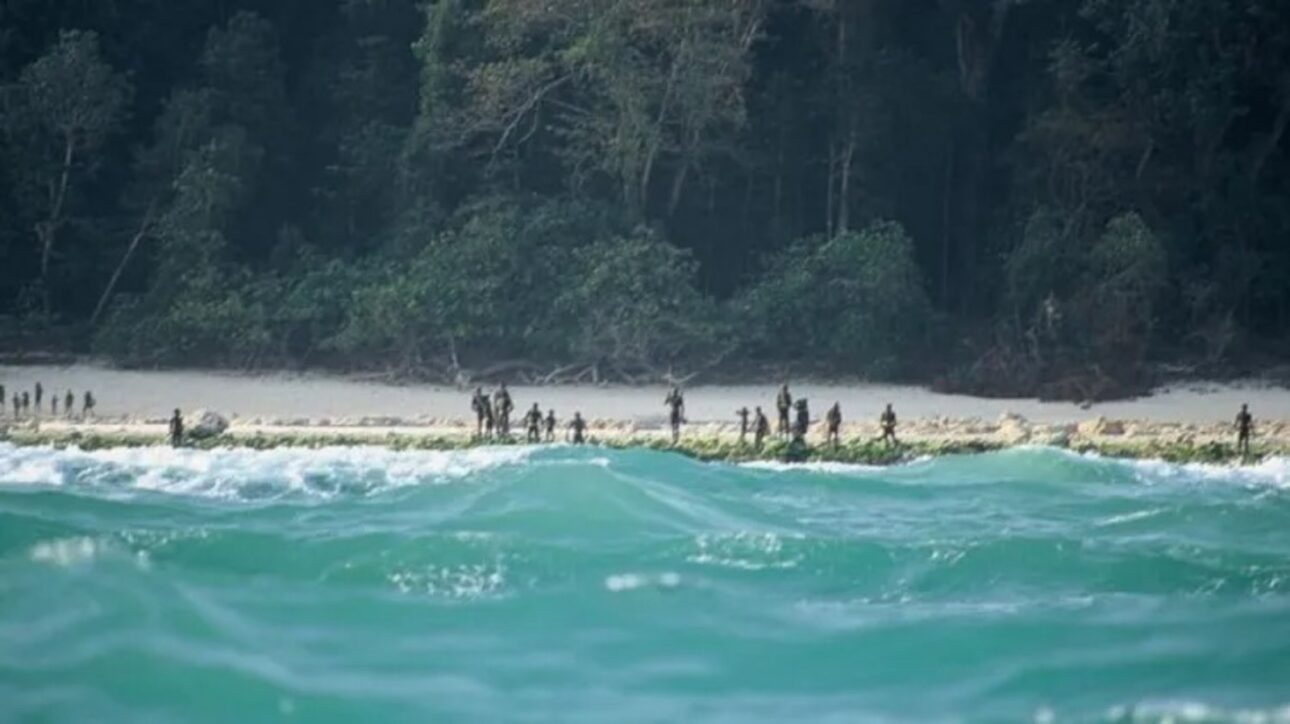 Ilha Sentinela do Norte, Povo mais isolado do mundo, Ilha