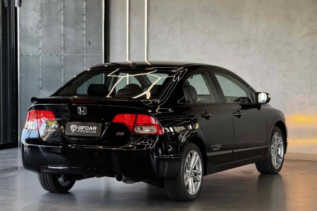 Entre los coches usados hasta R$ 40 mil, muchos esconden riesgos de taller, mantenimiento pesado y sorpresas en el presupuesto. Ve por qué ciertos SUV y sedán pueden convertirse en trampas.