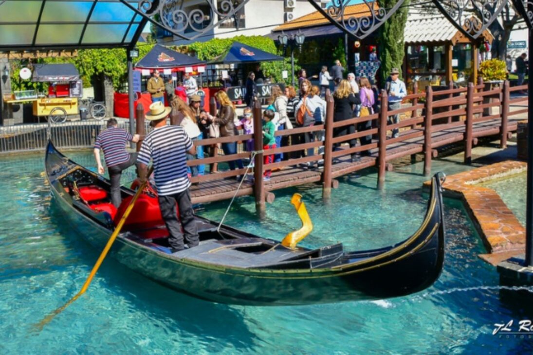 Las 15 ciudades pequeñas más sorprendentes de Santa Catarina ofrecen calidad real de vida, costo de vida más ligero y rutina más tranquila en las ciudades pequeñas, mostrando por qué Santa Catarina se convirtió en un destino para familias que buscan vivir mejor.