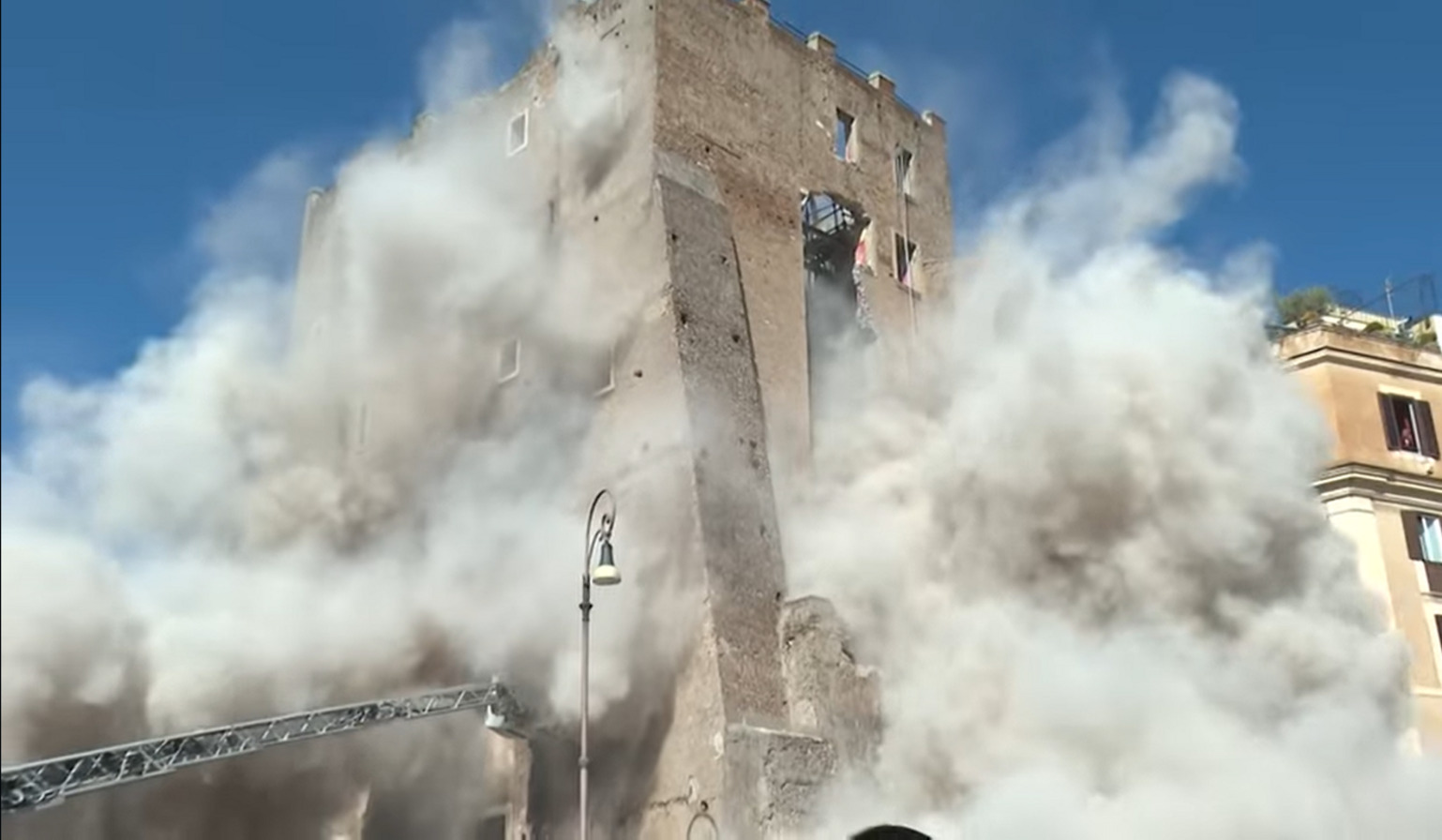 Torre medieval, Roma