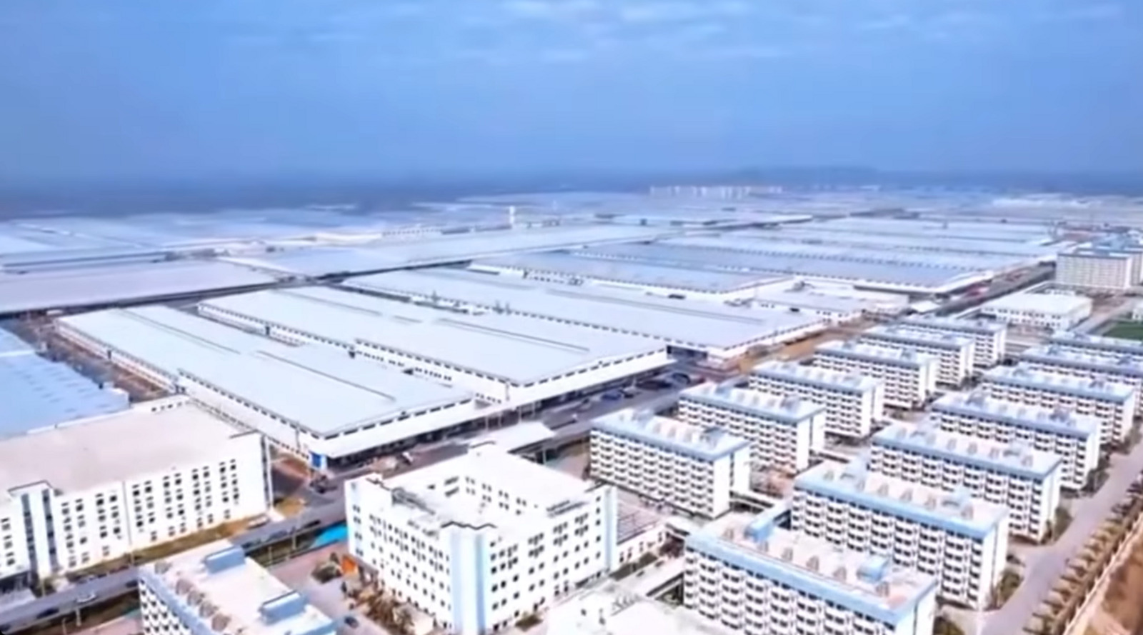 Megafábrica, BYD, Carros elétricos