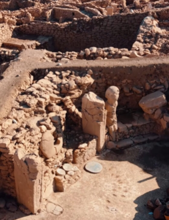 Estructura neolítica, Anfiteatro, Turquía