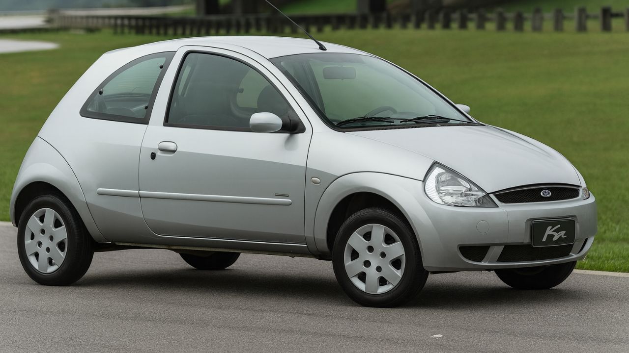 Descubre coches baratos y modelos económicos ideales para ti. Lista de coches resistentes con mantenimiento barato y potencial de valorización en el mercado.