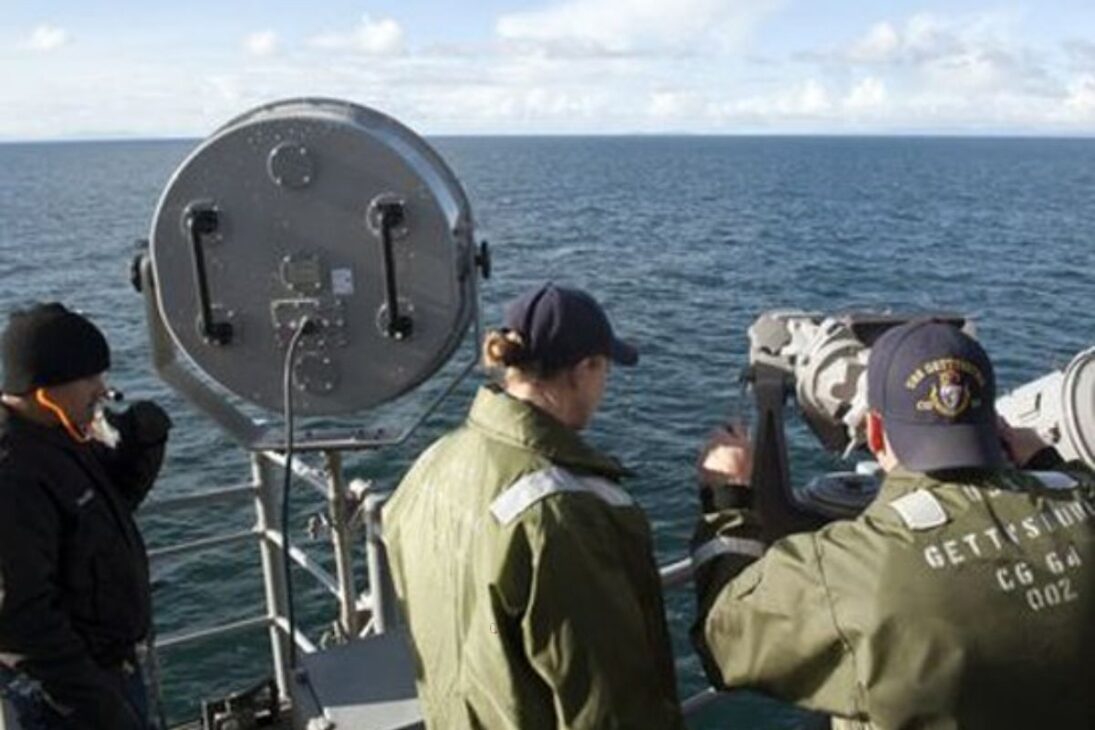 Cómo Los Barcos De Carga Usan Cañones De Agua Y Defensa Sin Armas Para Enfrentar Piratas Somalíes Y Rebeldes Houthis En El Mar Rojo Sin Depender Solo De Escoltas