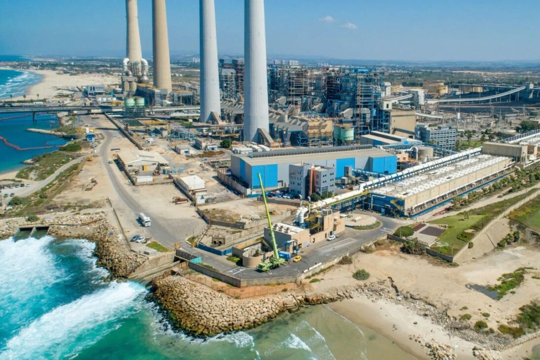 En Israel, el megaprojecto de agua revierte el Kineret y transforma el lago en reserva estratégica, mostrando cómo el agua y la tecnología redefinen el futuro hídrico del país.