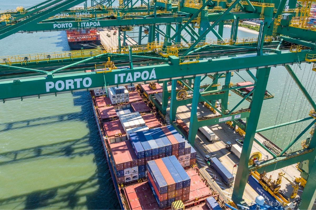 A exportação de carne em Santa Catarina alcançou resultados históricos entre janeiro e outubro de 2025, consolidando o Estado como referência nacional e global no setor agroindustrial