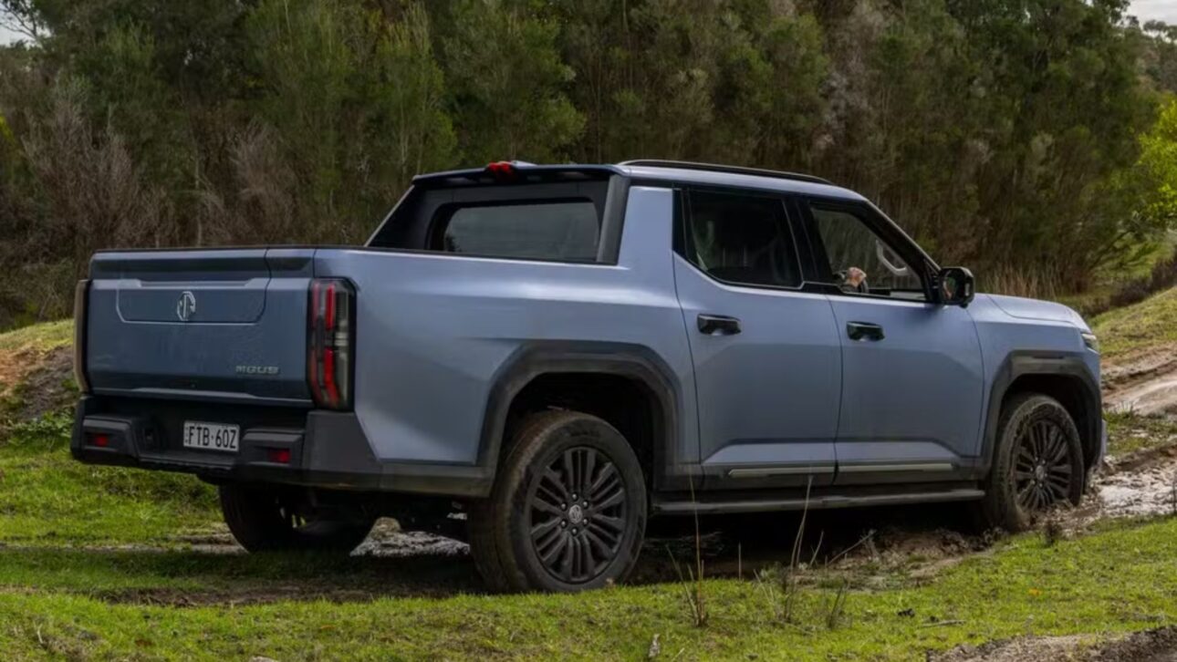 MG U9, la “Amarok china”, llega a Brasil con motor diésel de 224 cv, 1.000 km de autonomía y caja integrada a la cabina.
