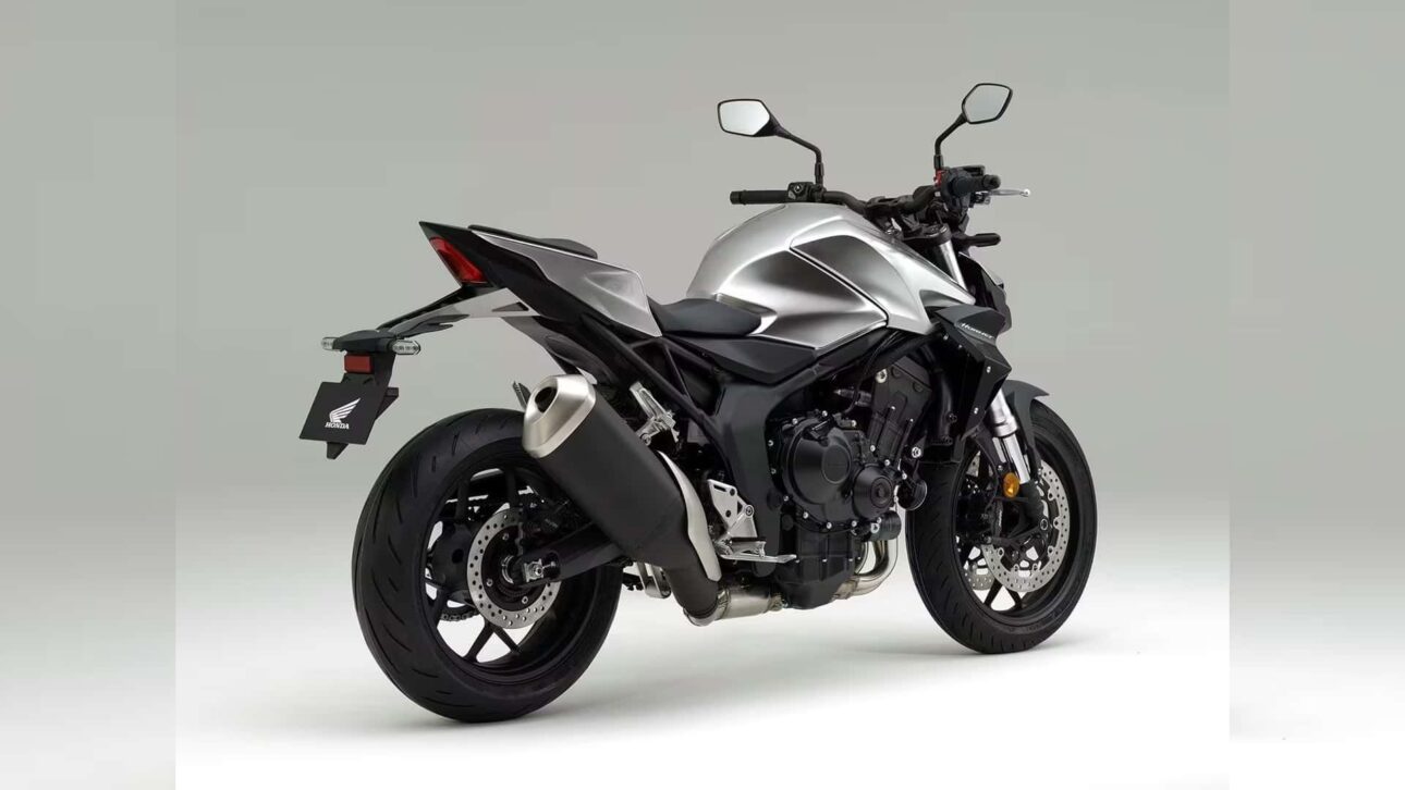 Honda reveló la CB 1000 GT en EICMA 2025: motor 1.000 cm³, suspensión electrónica, quickshifter y conectividad para largas distancias.