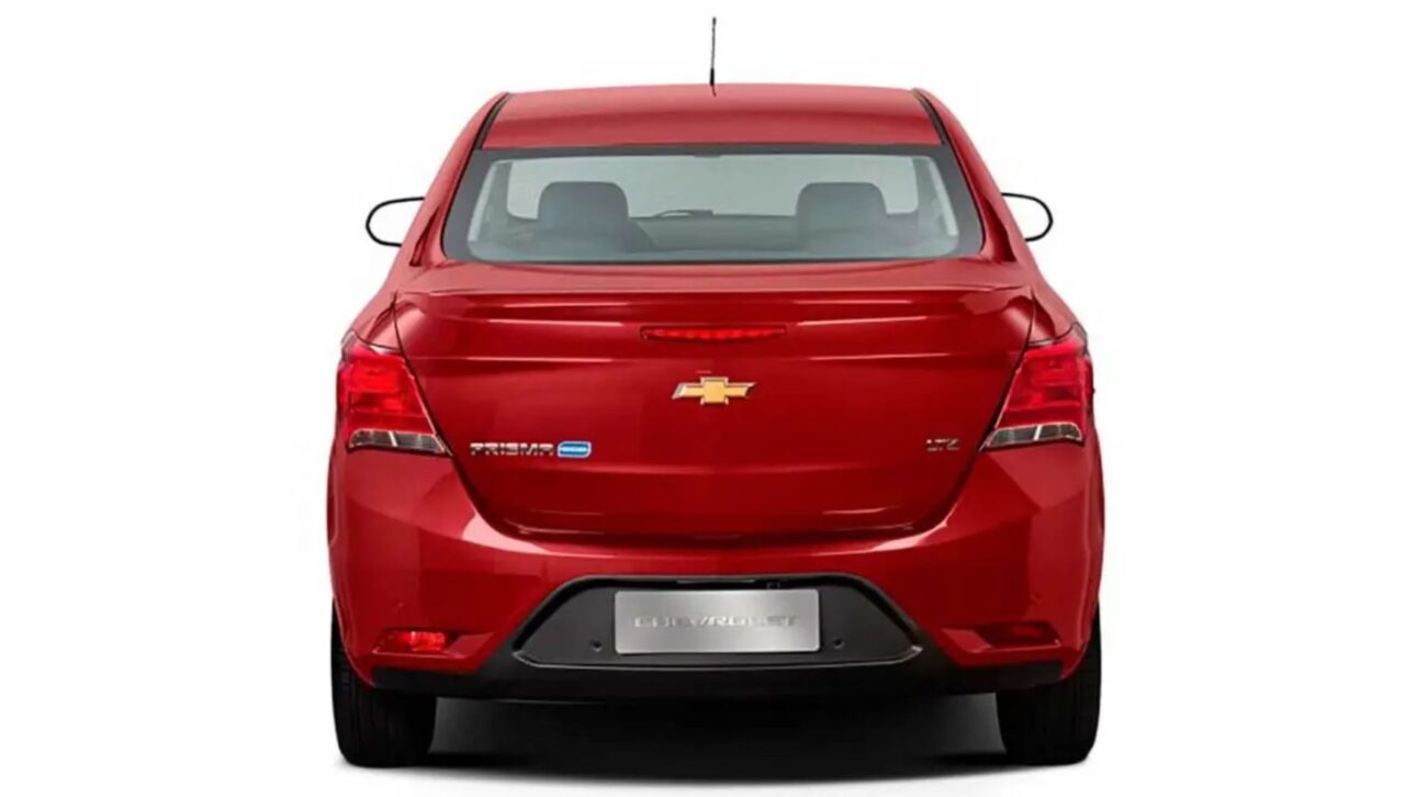 Chevrolet Prisma 1.4 automático 2019 tiene motor flex de hasta 106 cv, transmisión de 6 marchas, consumo de 14,7 km/l y precio medio de R$ 65 mil.