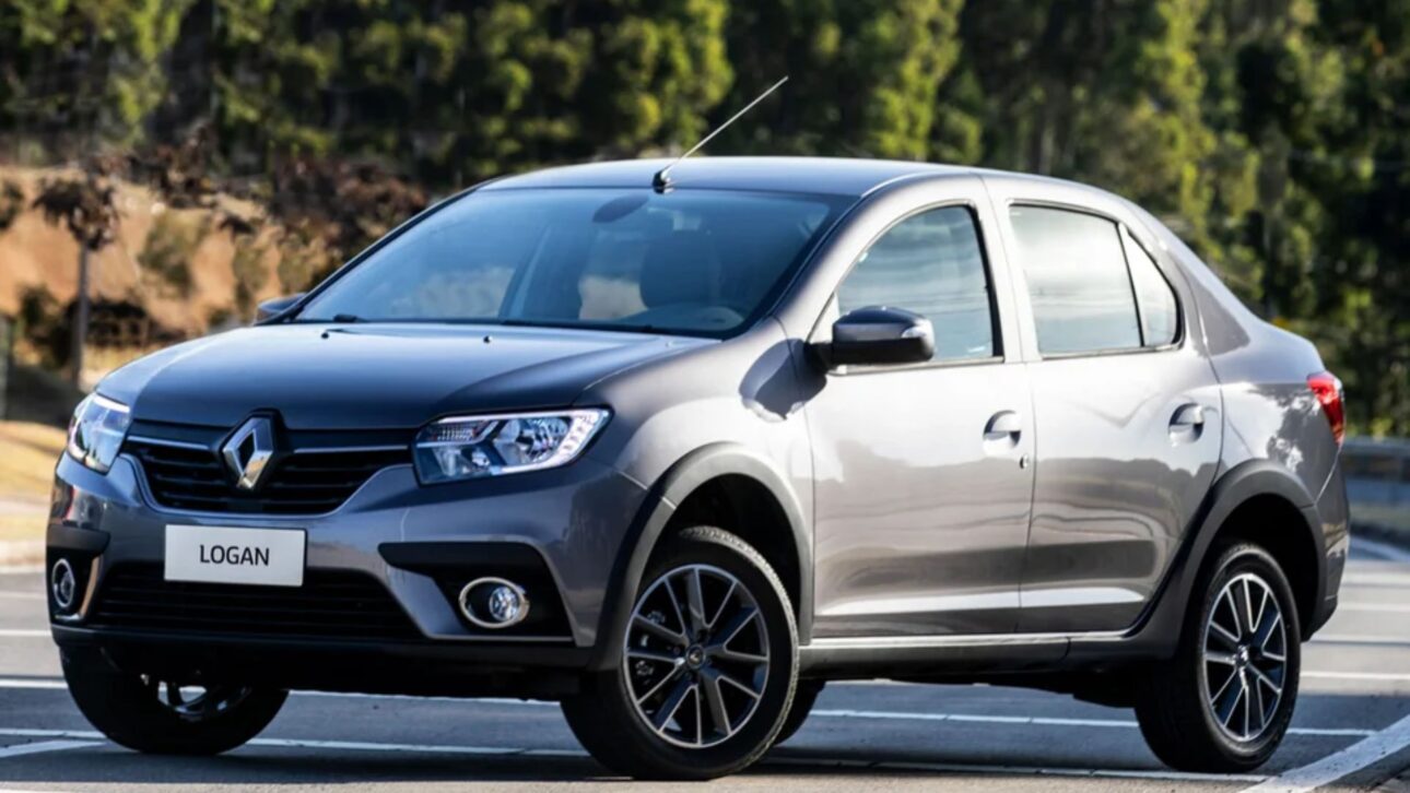 Renault Logan 1.0 SCe — Sedán espacioso y económico, con motor de cadena de distribución y mantenimiento barato. (Imagen: reproducción)