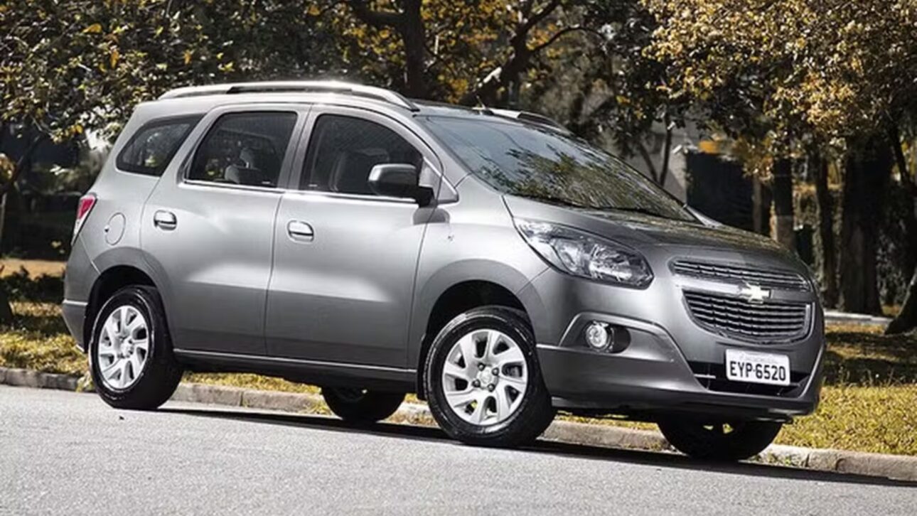 Chevrolet Spin 1.8 2013 — Minivan de siete plazas con motor confiable y mantenimiento simple, utilizada por familias y conductores de app. (Imagen: reproducción)