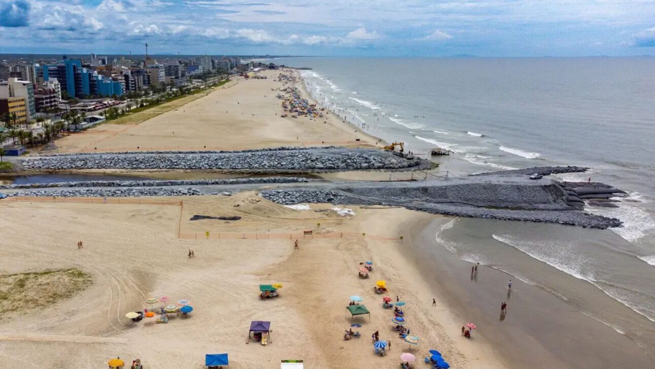Megainversiones transforman la costa de Paraná con nuevas orlas, puente, duplicación y urbanización que rediseñan turismo y movilidad regional.