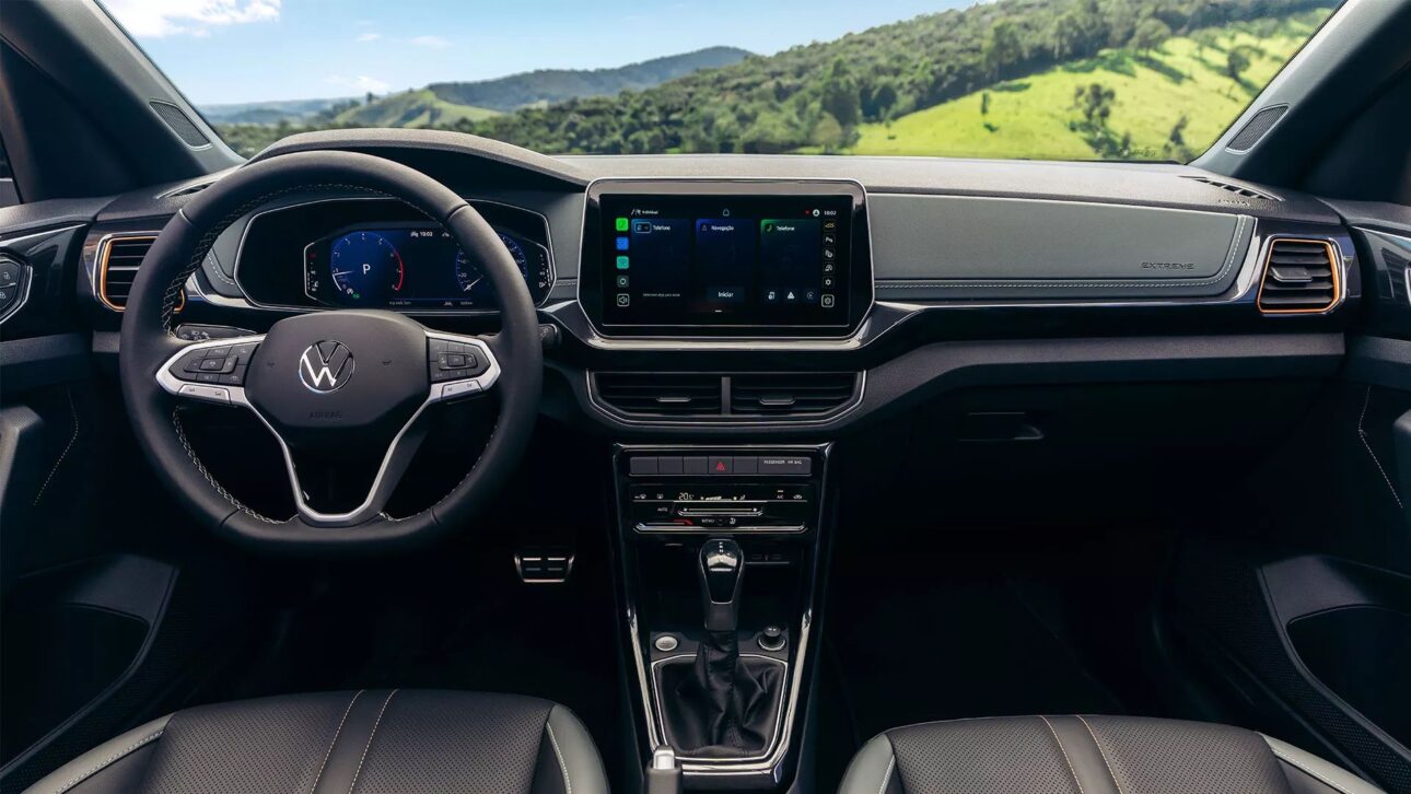 T-Cross 2026 llega con cinco versiones, motor turbo, precios actualizados y maletero modulable, manteniendo liderazgo entre los SUVs compactos de Brasil.