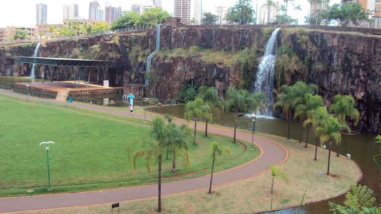 Ribeirão Preto mantiene el segundo menor precio de inmuebles en SP, según la Fipe, y sigue atrayendo residentes por economía diversificada e infraestructura.