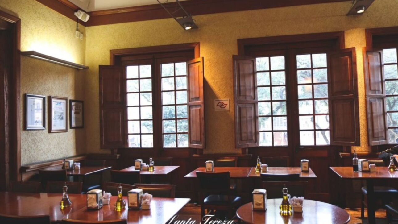 Panadería Santa Tereza Mantiene Recetas De 150 Años En El Centro De São Paulo Y Sigue Como Referencia Histórica, Turística Y Cultural De La Región De La Sé.