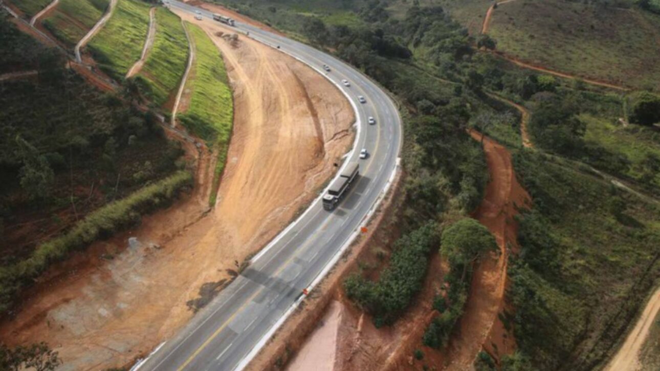 Obra millonaria moderniza la BR-381 con duplicaciones, tecnología y mejoras de seguridad, prometiendo transformar la antigua carretera de la muerte.