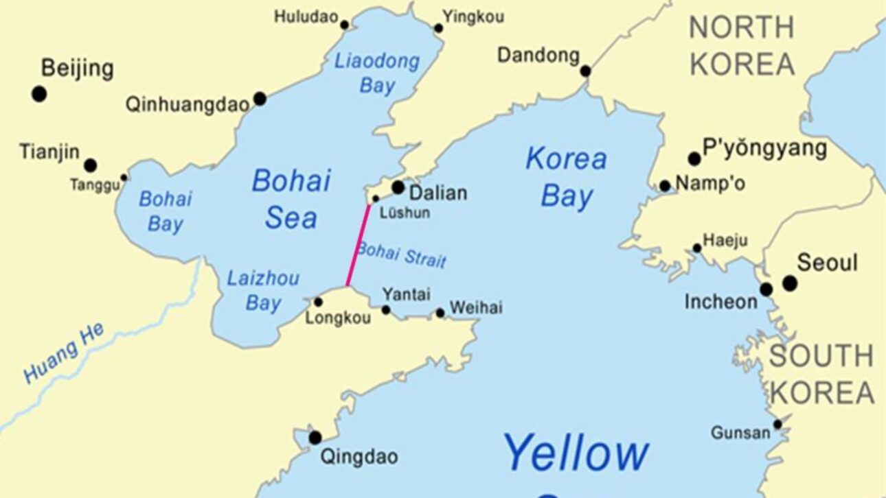 Mapa del Estrecho de Bohai exhibiendo el trazado del túnel submarino entre Dalian y Yantai, ilustrando el megaproyecto chino. (Imagen: Wikimedia Commons)