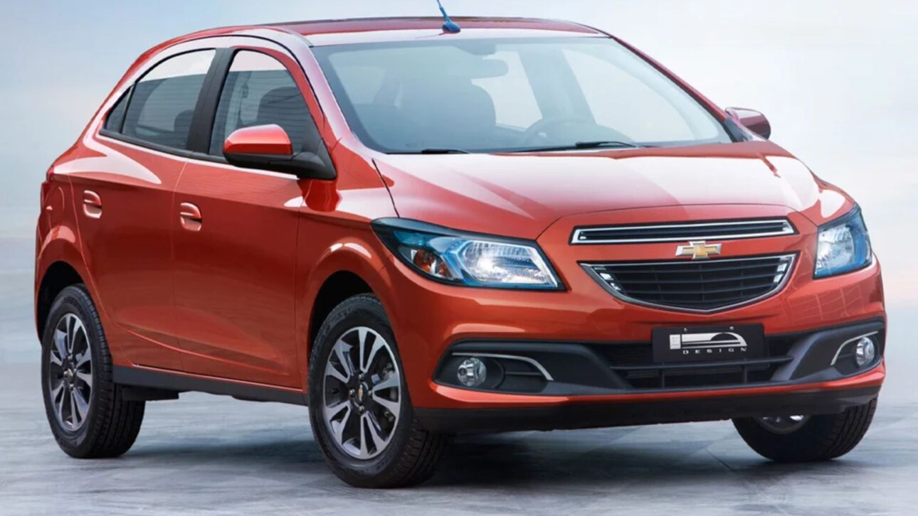 Chevrolet Onix 1.4 automático usado ofrece cambio de seis marchas y eficiencia, excelente relación costo-beneficio entre automáticos hasta 50 mil. (Imagen: Divulgación/Chevrolet)