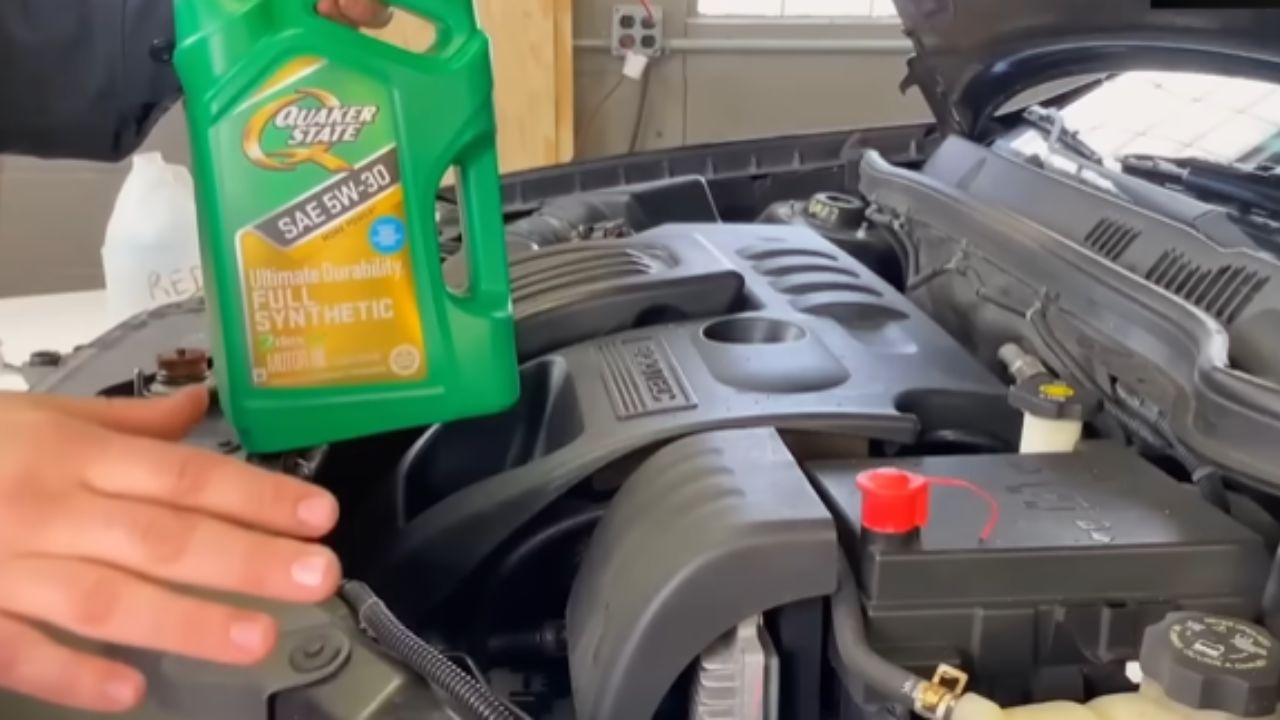 Entiende Cómo El Motor Reacciona Al Aceite Y Por Qué Elegir Entre Aceite 0W20 Y Aceite 5W30 Cambia El Consumo De Combustible.