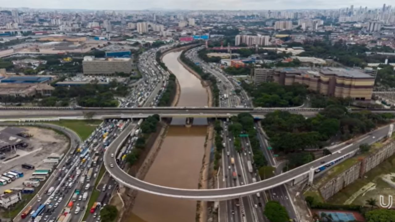 Rodovia mais complexa do Brasil deve tirar 84 mil veículos/dia e economizar 27 minutos na rota Dutra - Castelo Branco