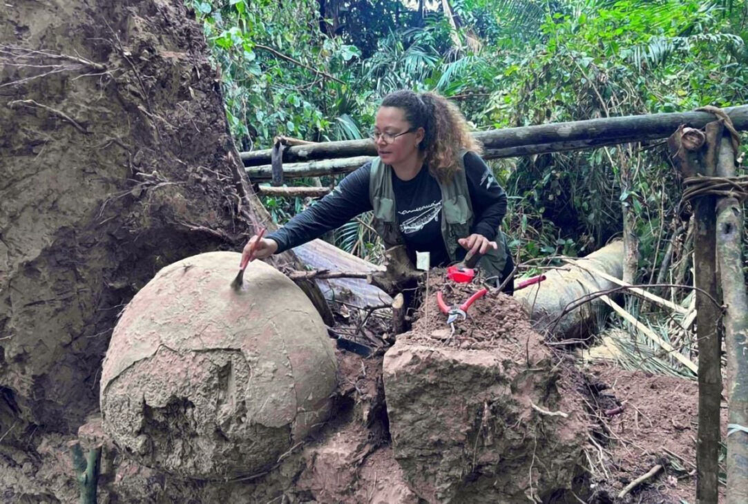 Urnas funerarias milenares amazonas
