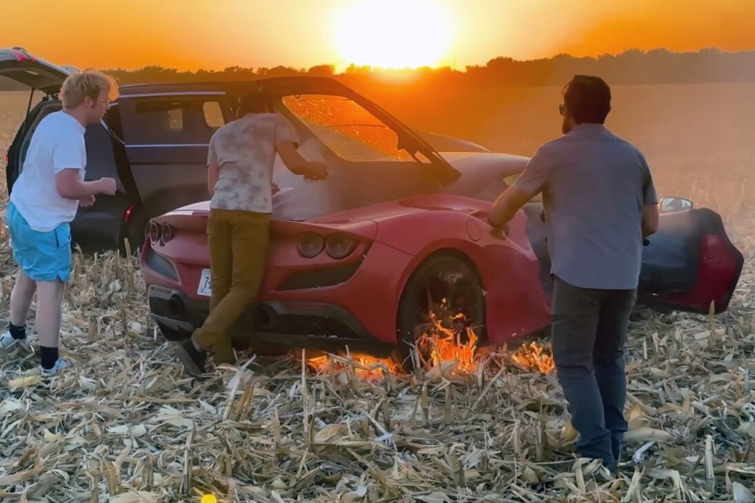 Ferrari F8, Youtuber