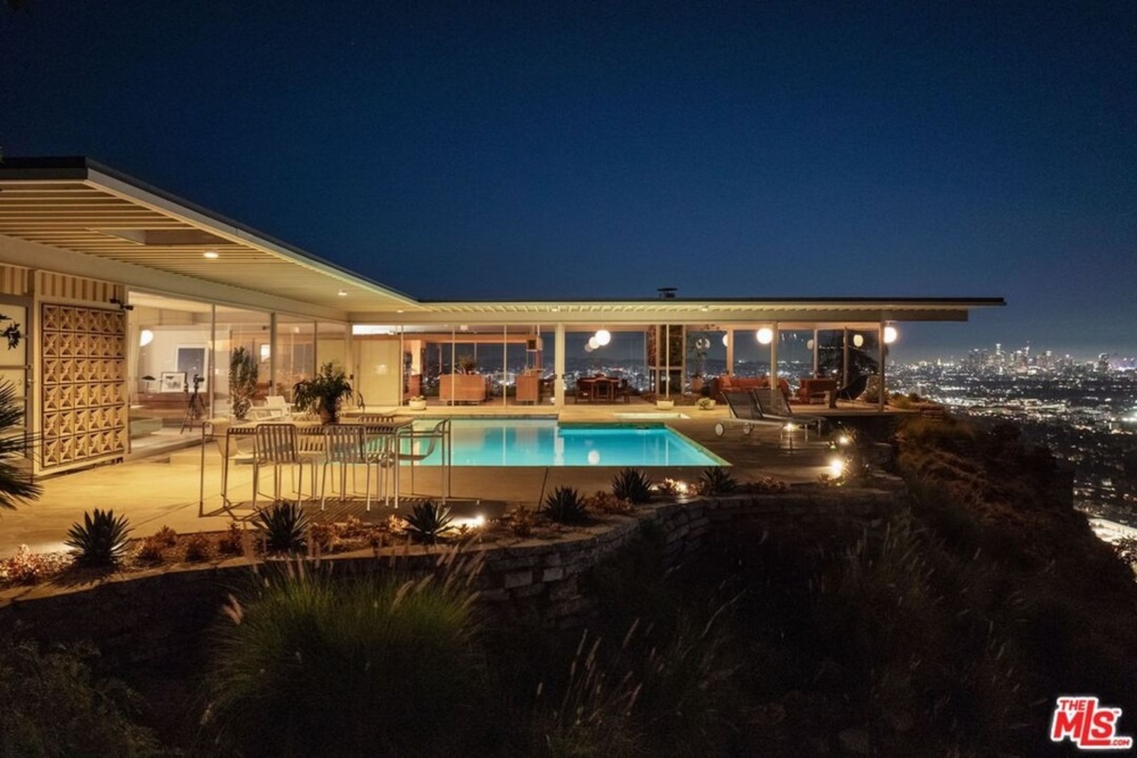 Casa icônica, Casa, Hollywood Hills