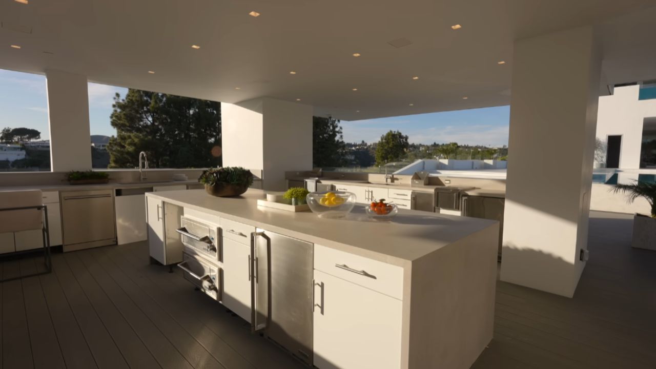 Conoce la mansión más cara, mansión más cara de EE.UU., mansión de lujo, mansión en Bel Air y mansión en Los Ángeles en un recorrido completo por Bel Air.