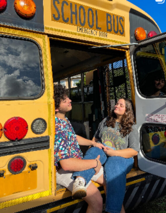 autobús, Casa móvil, Pareja