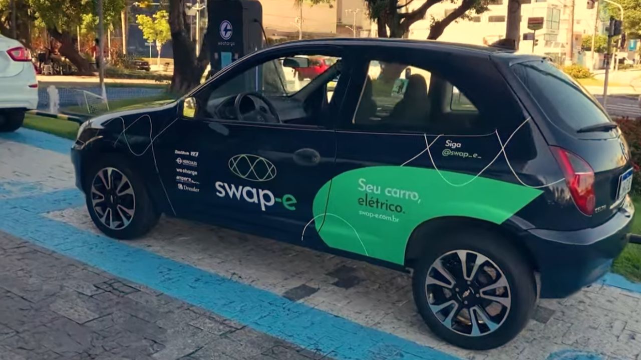 El Celta se Convierte en 100% Eléctrico a través de Retrofit con Batería de 14 kWh, Autonomía de Hasta 150 km y Conversión de R$ 100 mil. Entiende.