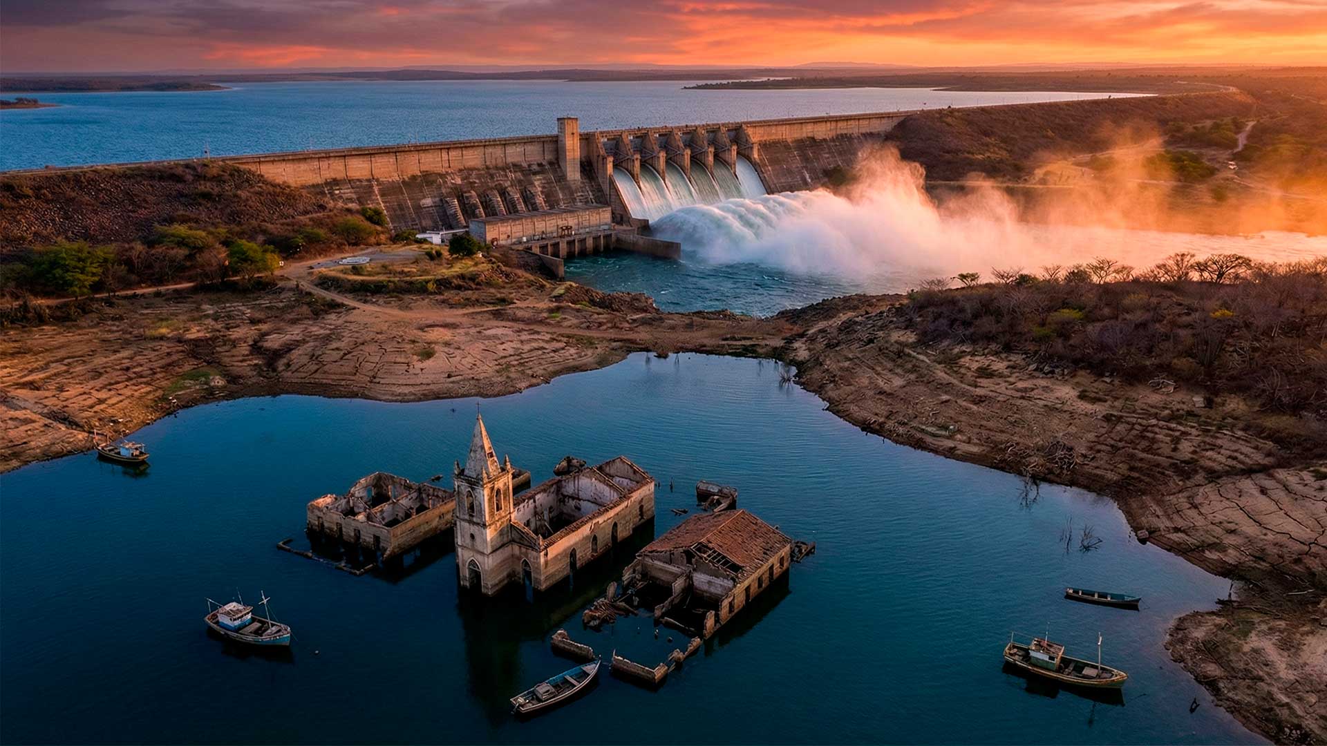 Com 4.214 km² e 320 km de extensão, maior lago artificial do Brasil deslocou cerca de 72 mil pessoas para criação de usina que gera 1.050 MW de energia no Nordeste